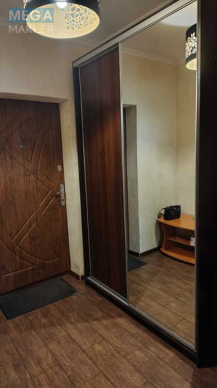 Оренда 1 кімнатної квартири, <a class="location-link" href="/kiev/" title="Недвижимость Київ">Київ</a>, <a class="location-link" href="/kiev/darnickij/" title="Недвижимость Дарницький район">Дарницький р-н</a>, Єлизавети Чавдар вул., 17 (изображение 10)