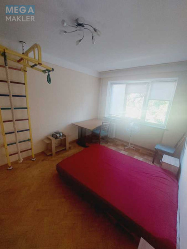 Оренда 2 кімнатної квартири, <a class="location-link" href="/kiev/" title="Недвижимость Київ">Київ</a>, <a class="location-link" href="/kiev/solomenskij/" title="Недвижимость Солом'янський район">Солом'янський р-н</a>, Михаила Донца ул., 27 (изображение 3)