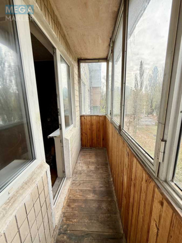 Продаж 2 кімнатної квартири (45/27/8), 3 пов. 9 пов. будинку, <a class="location-link" href="/kiev/" title="Недвижимость Київ">Київ</a>, <a class="location-link" href="/kiev/shevchenkovskij/" title="Недвижимость Шевченківський район">Шевченківський р-н</a>, Академіка Туполєва вул., 26/16 (изображение 7)