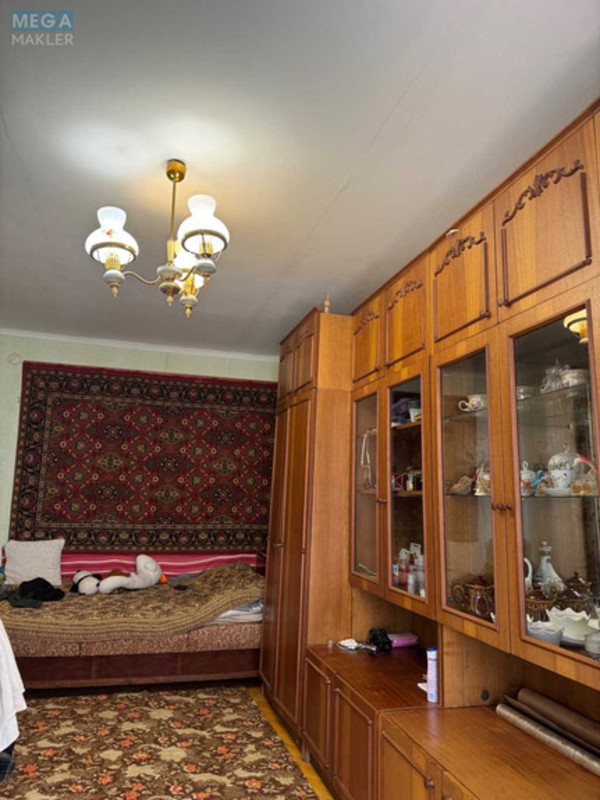 Продаж 1 кімнатної квартири (30,4/16,7/6,4), 1 пов. 5 пов. будинку, <a class="location-link" href="/vyshgorod/" title="Недвижимость Вишгород">Вишгород</a>, Богдана Хмельницького, 9 (изображение 2)