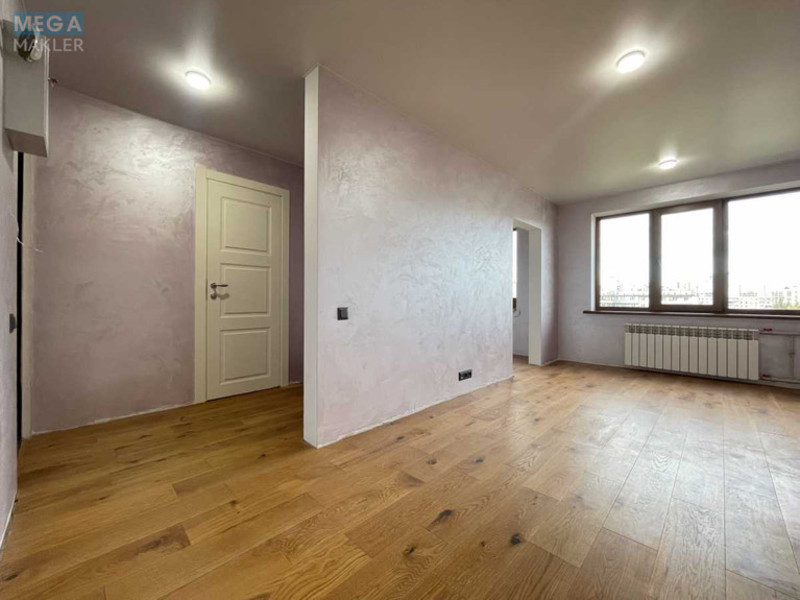 Продаж 3 кімнатної квартири (70,1/46,4/7,3), 9 пов. 9 пов. будинку, <a class="location-link" href="/kiev/" title="Недвижимость Київ">Київ</a>, <a class="location-link" href="/kiev/obolonskij/" title="Недвижимость Оболонський район">Оболонський р-н</a>, Оболонський просп., 14Б (изображение 4)