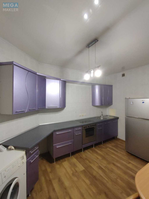 Оренда 1 кімнатної квартири, <a class="location-link" href="/kiev/" title="Недвижимость Київ">Київ</a>, <a class="location-link" href="/kiev/dneprovskij/" title="Недвижимость Дніпровський район">Дніпровський р-н</a>, Миропольская ул., 39 (изображение 3)