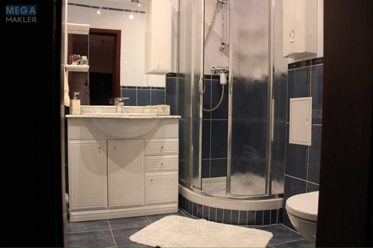 Оренда 3 кімнатної квартири, <a class="location-link" href="/kiev/" title="Недвижимость Київ">Київ</a>, <a class="location-link" href="/kiev/shevchenkovskij/" title="Недвижимость Шевченківський район">Шевченківський р-н</a>, Дмитрівська вул., 69 (изображение 4)