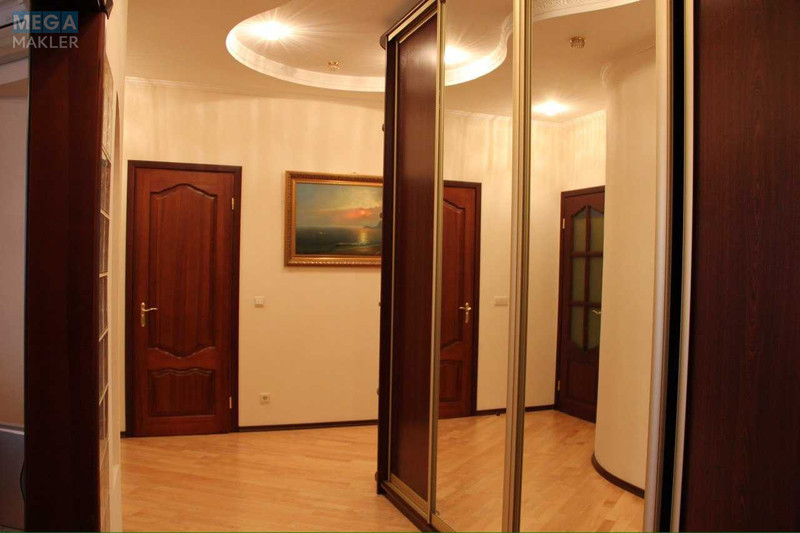 Оренда 3 кімнатної квартири, <a class="location-link" href="/kiev/" title="Недвижимость Київ">Київ</a>, <a class="location-link" href="/kiev/shevchenkovskij/" title="Недвижимость Шевченківський район">Шевченківський р-н</a>, Дмитрівська вул., 69 (изображение 7)