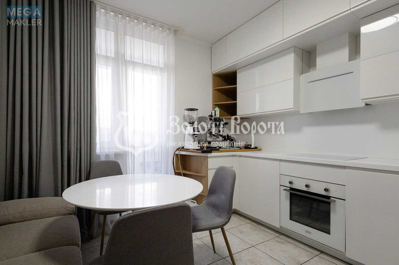 Продаж 3 кімнатної квартири (80/44/12), 9 пов. 19 пов. будинку, <a class="location-link" href="/kiev/" title="Недвижимость Київ">Київ</a>, <a class="location-link" href="/kiev/solomenskij/" title="Недвижимость Солом'янський район">Солом'янський р-н</a>, Академіка Каблукова вул., 19 (изображение 14)