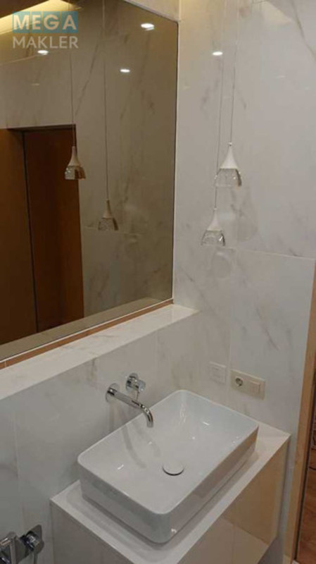 Оренда 2 кімнатної квартири, <a class="location-link" href="/kiev/" title="Недвижимость Київ">Київ</a>, <a class="location-link" href="/kiev/podolskij/" title="Недвижимость Подільський район">Подільський р-н</a>, Набережно-рыбальская ул., 9 (изображение 8)