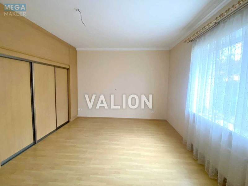 Продаж дома, 2 поверху, 235 кв.м, 6 кімнат, ділянка 11 соток, <a class="location-link" href="/velikaya-dymerka/" title="Недвижимость Велика Дімерка">Велика Димерка</a>, Парникова (изображение 3)