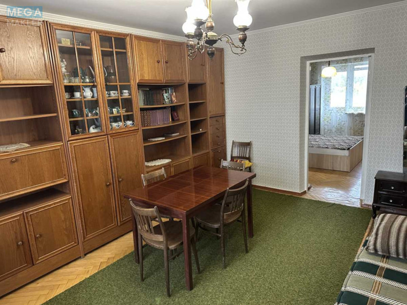 Продаж 2 кімнатної квартири (48/32/7), 7 пов. 9 пов. будинку, <a class="location-link" href="/kiev/" title="Недвижимость Київ">Київ</a>, <a class="location-link" href="/kiev/shevchenkovskij/" title="Недвижимость Шевченківський район">Шевченківський р-н</a>, Борщагівська вул., 117/125 (изображение 9)