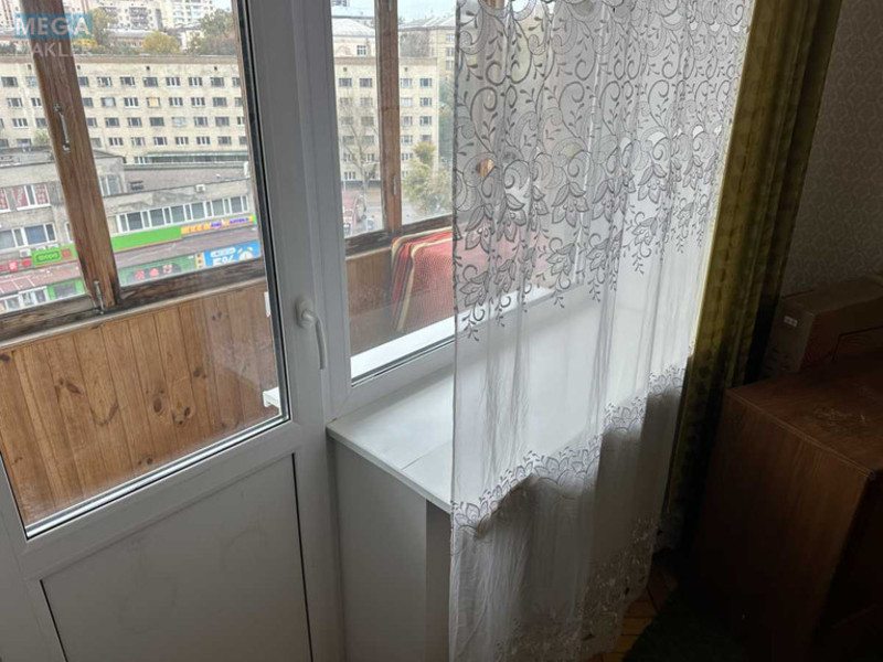 Продаж 2 кімнатної квартири (48/32/7), 7 пов. 9 пов. будинку, <a class="location-link" href="/kiev/" title="Недвижимость Київ">Київ</a>, <a class="location-link" href="/kiev/shevchenkovskij/" title="Недвижимость Шевченківський район">Шевченківський р-н</a>, Борщагівська вул., 117/125 (изображение 10)