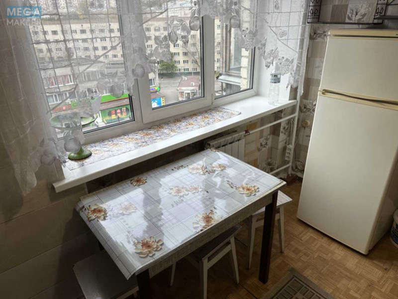Продаж 2 кімнатної квартири (48/32/7), 7 пов. 9 пов. будинку, <a class="location-link" href="/kiev/" title="Недвижимость Київ">Київ</a>, <a class="location-link" href="/kiev/shevchenkovskij/" title="Недвижимость Шевченківський район">Шевченківський р-н</a>, Борщагівська вул., 117/125 (изображение 16)