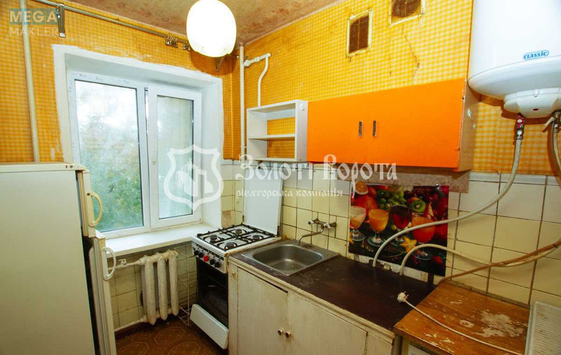 Продаж 1 кімнатної квартири (28,6/18/4,4), 4 пов. 5 пов. будинку, <a class="location-link" href="/kiev/" title="Недвижимость Київ">Київ</a>, <a class="location-link" href="/kiev/podolskij/" title="Недвижимость Подільський район">Подільський р-н</a>, Кирилівська вул., 110 (изображение 8)