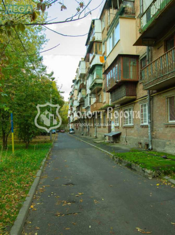 Продаж 1 кімнатної квартири (28,6/18/4,4), 4 пов. 5 пов. будинку, <a class="location-link" href="/kiev/" title="Недвижимость Київ">Київ</a>, <a class="location-link" href="/kiev/podolskij/" title="Недвижимость Подільський район">Подільський р-н</a>, Кирилівська вул., 110 (изображение 18)