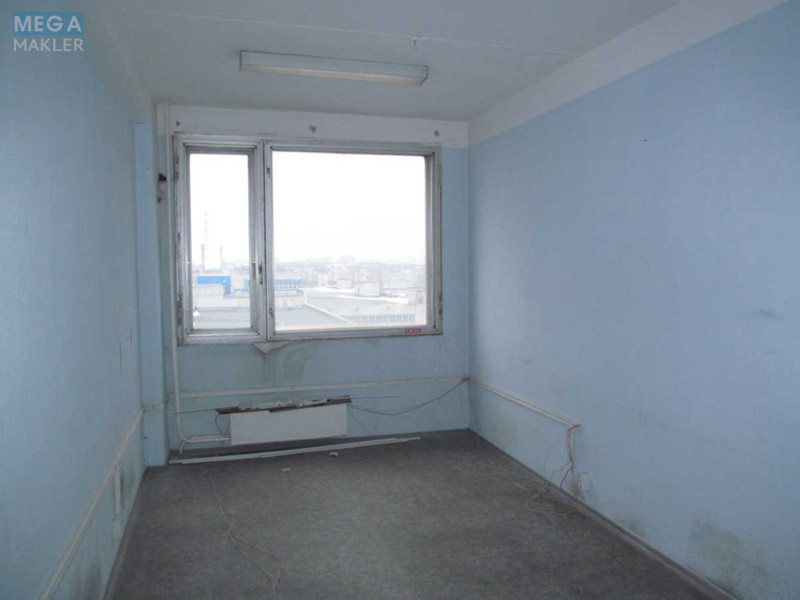 Продаж окремої будівлі/побудови, 3 049,30 кв.м, <a class="location-link" href="/kharkov/" title="Недвижимость Харків">Харків</a>, <a class="location-link" href="/kharkov/chervonozavodskij/" title="Недвижимость Основ'янський (Червонозаводський) район">Основ'янський (Червонозаводський) р-н</a>, Г. Тарасенка, 126/1 (изображение 8)