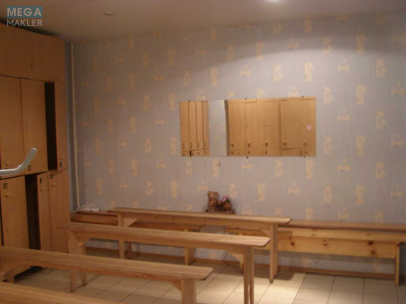 Продаж окремої будівлі/побудови, 3 049,30 кв.м, <a class="location-link" href="/kharkov/" title="Недвижимость Харків">Харків</a>, <a class="location-link" href="/kharkov/chervonozavodskij/" title="Недвижимость Основ'янський (Червонозаводський) район">Основ'янський (Червонозаводський) р-н</a>, Г. Тарасенка, 126/1 (изображение 9)