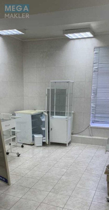 Оренда комерційної нерухомості, 65 кв.м, под офис, <a class="location-link" href="/kiev/" title="Недвижимость Київ">Київ</a>, <a class="location-link" href="/kiev/solomenskij/" title="Недвижимость Солом'янський район">Солом'янський р-н</a>, Мартиросяна ул. (изображение 7)