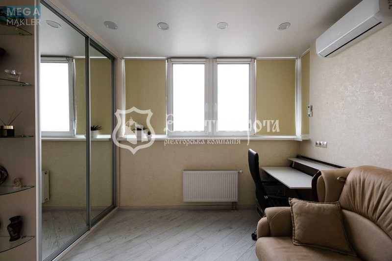 Продаж 2 кімнатної квартири (67,2/33/15,5), 7 пов. 25 пов. будинку, <a class="location-link" href="/kiev/" title="Недвижимость Київ">Київ</a>, <a class="location-link" href="/kiev/dneprovskij/" title="Недвижимость Дніпровський район">Дніпровський р-н</a>, Андрія Аболмасова вул., 4а (изображение 9)