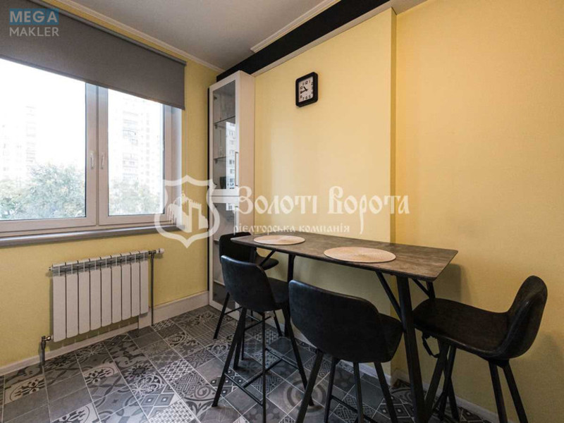 Продаж 2 кімнатної квартири (77,1/33,2/15,2), 4 пов. 18 пов. будинку, <a class="location-link" href="/kiev/" title="Недвижимость Київ">Київ</a>, <a class="location-link" href="/kiev/solomenskij/" title="Недвижимость Солом'янський район">Солом'янський р-н</a>, Патріарха Мстислава Скрипника вул., 40 (изображение 15)