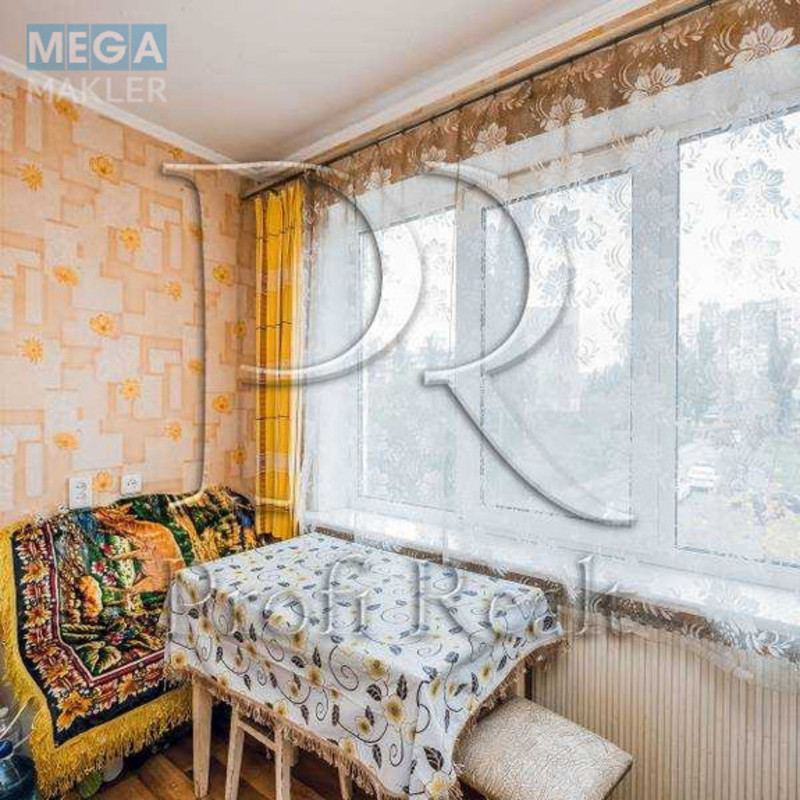 Продаж 3 кімнатної квартири (62/41/7), 2 пов. 9 пов. будинку, <a class="location-link" href="/kiev/" title="Недвижимость Київ">Київ</a>, <a class="location-link" href="/kiev/obolonskij/" title="Недвижимость Оболонський район">Оболонський р-н</a>, Владимира Ивасюка, 17 (изображение 2)