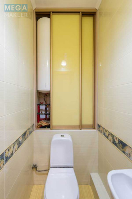Продаж 3 кімнатної квартири (98/60/12), 16 пов. 18 пов. будинку, <a class="location-link" href="/kiev/" title="Недвижимость Київ">Київ</a>, <a class="location-link" href="/kiev/pecherskij/" title="Недвижимость Печерський район">Печерський р-н</a>, Старонаводницька вул., 8а (изображение 17)