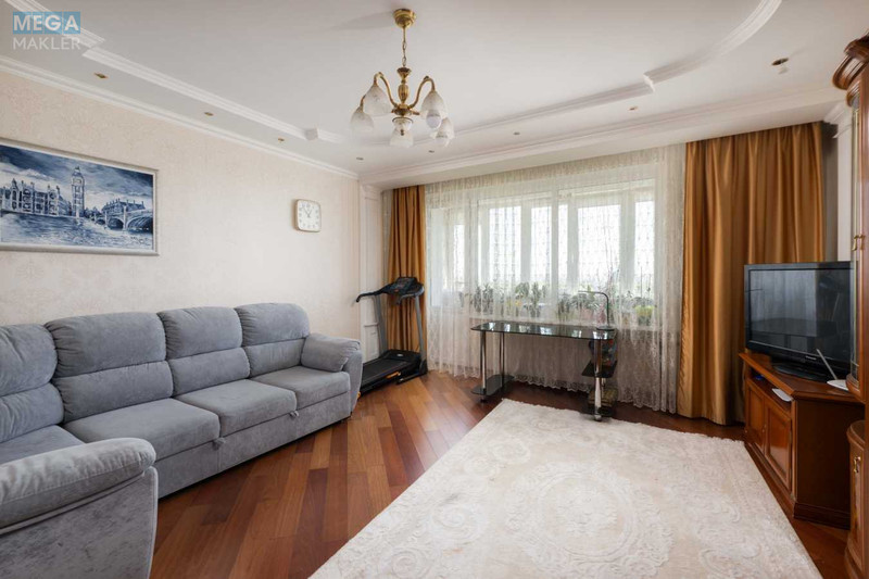 Продаж 3 кімнатної квартири (98/60/12), 16 пов. 18 пов. будинку, <a class="location-link" href="/kiev/" title="Недвижимость Київ">Київ</a>, <a class="location-link" href="/kiev/pecherskij/" title="Недвижимость Печерський район">Печерський р-н</a>, Старонаводницька вул., 8а (изображение 18)