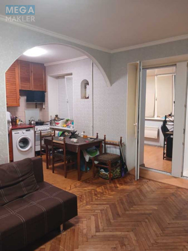 Продаж 2 кімнатної квартири (44/35,1/7), 1 пов. 5 пов. будинку, <a class="location-link" href="/kiev/" title="Недвижимость Київ">Київ</a>, <a class="location-link" href="/kiev/dneprovskij/" title="Недвижимость Дніпровський район">Дніпровський р-н</a>, Соборності просп., 16 (изображение 2)