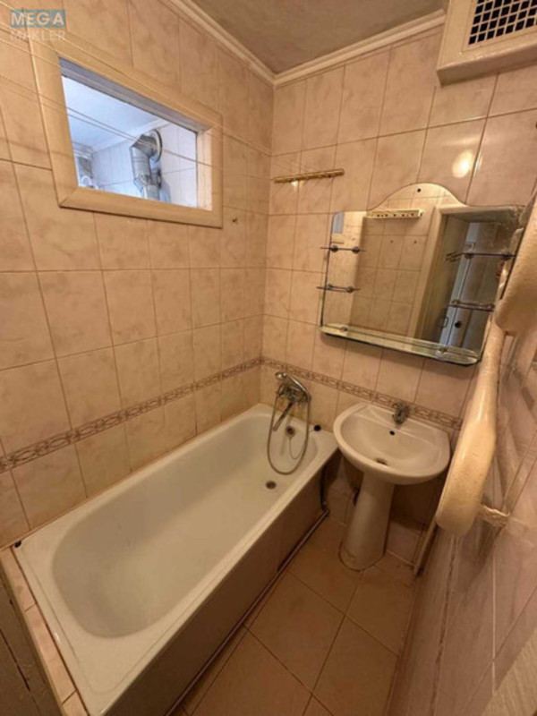 Продаж 2 кімнатної квартири (38,8/24,6/5,3), 5 пов. 5 пов. будинку, <a class="location-link" href="/khmelnitskiy/" title="Недвижимость Хмельницький">Хмельницький</a>, Козацька (изображение 11)
