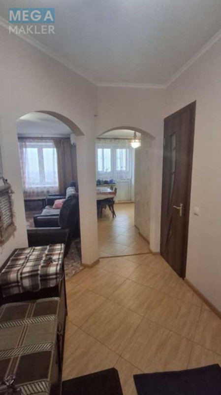 Оренда 1 кімнатної квартири, <a class="location-link" href="/petrovskoe-selo-kv-kievo-svyatoshinskij-rajon/" title="Недвижимость Петрівське">Петрівське</a>, Тепличная, 42 (изображение 3)