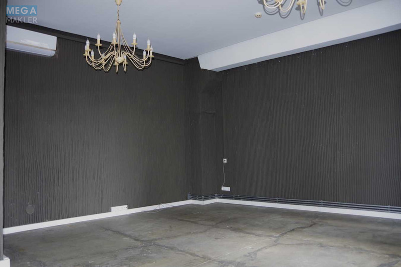 Продаж комерційної нерухомості, 570 кв.м, под офис, <a class="location-link" href="/kiev/" title="Недвижимость Київ">Київ</a>, <a class="location-link" href="/kiev/shevchenkovskij/" title="Недвижимость Шевченківський район">Шевченківський р-н</a>, Глибочицька вул., 29-31 (изображение 8)
