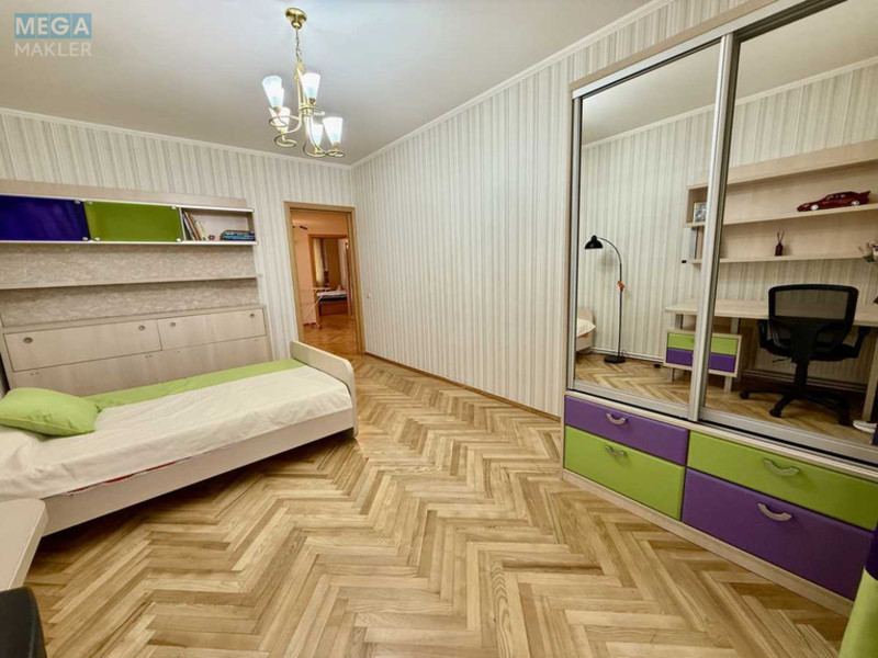 Оренда 3 кімнатної квартири, <a class="location-link" href="/kiev/" title="Недвижимость Київ">Київ</a>, <a class="location-link" href="/kiev/obolonskij/" title="Недвижимость Оболонський район">Оболонський р-н</a>, Героїв Сталінграду просп., 16в (изображение 20)