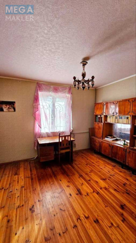Продаж дома, 2 поверху, 252 кв.м, 5 кімнат, ділянка 20 соток, <a class="location-link" href="/kurilovka/" title="Недвижимость Курилівка">Курилівка</a>, береговая, 20 (изображение 6)