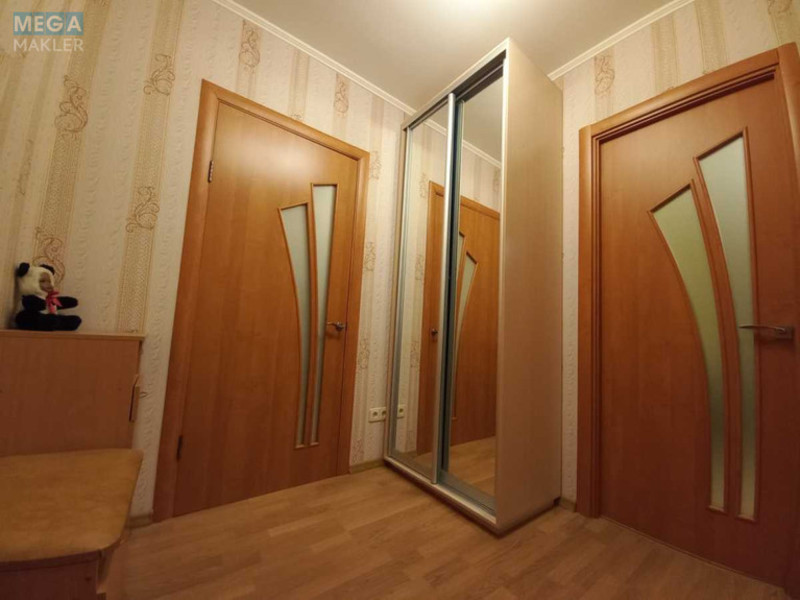 Продаж 1 кімнатної квартири (40,6/16,5/9,2), 1 пов. 10 пов. будинку, <a class="location-link" href="/kiev/" title="Недвижимость Київ">Київ</a>, <a class="location-link" href="/kiev/goloseevskij/" title="Недвижимость Голосіївський район">Голосіївський р-н</a>, Генерала Матикіна вул., 16 (изображение 3)