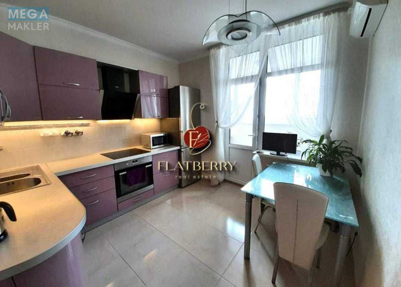Продаж 3 кімнатної квартири (84,5/55/10), 16 пов. 25 пов. будинку, <a class="location-link" href="/kiev/" title="Недвижимость Київ">Київ</a>, <a class="location-link" href="/kiev/shevchenkovskij/" title="Недвижимость Шевченківський район">Шевченківський р-н</a>, Сікорського вул., 4Д (изображение 8)