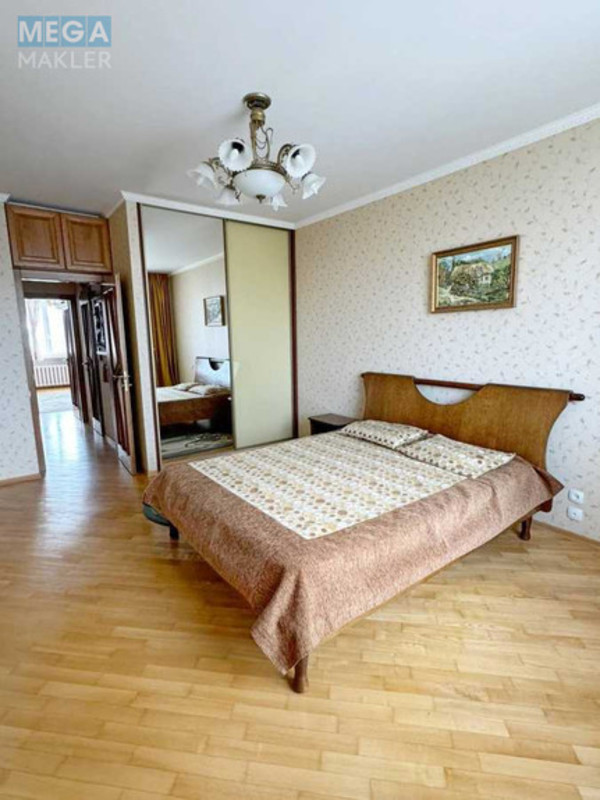 Оренда 3 кімнатної квартири, <a class="location-link" href="/kiev/" title="Недвижимость Київ">Київ</a>, <a class="location-link" href="/kiev/darnickij/" title="Недвижимость Дарницький район">Дарницький р-н</a>, Петра Григоренка просп., 28 (изображение 15)