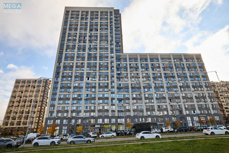 Продаж 4 кімнатної квартири (125/50/42), 18 пов. 25 пов. будинку, <a class="location-link" href="/kiev/" title="Недвижимость Київ">Київ</a>, <a class="location-link" href="/kiev/podolskij/" title="Недвижимость Подільський район">Подільський р-н</a>, Родини Крістерів вул., 20 (изображение 18)