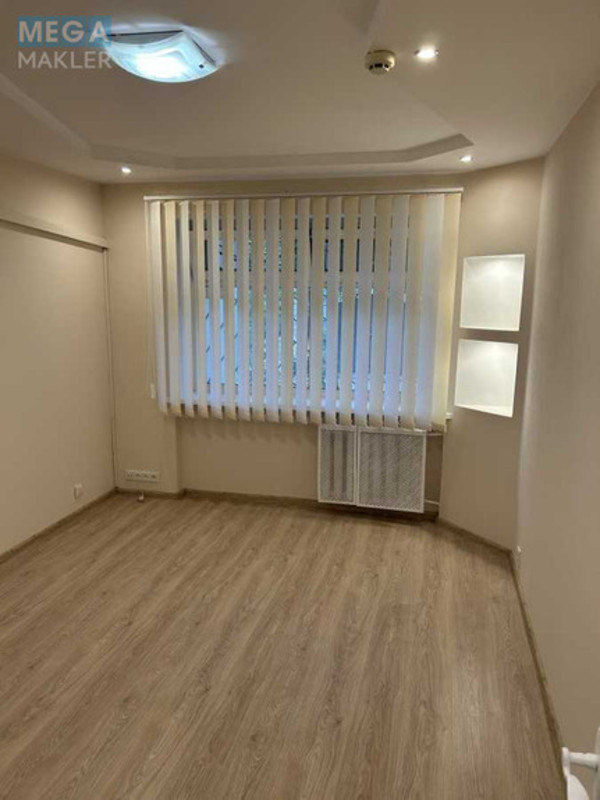 Оренда комерційної нерухомості, 50 кв.м, под магазин, <a class="location-link" href="/odessa/" title="Недвижимость Одеса">Одеса</a>, <a class="location-link" href="/odessa/malinovskij/" title="Недвижимость Малиновський район">Малиновський р-н</a>, Академика Филатова (изображение 4)