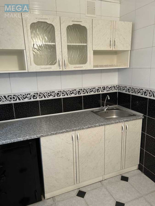 Оренда комерційної нерухомості, 50 кв.м, под магазин, <a class="location-link" href="/odessa/" title="Недвижимость Одеса">Одеса</a>, <a class="location-link" href="/odessa/malinovskij/" title="Недвижимость Малиновський район">Малиновський р-н</a>, Академика Филатова (изображение 12)