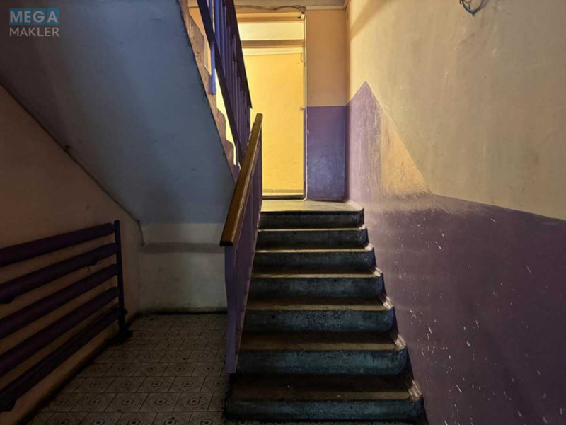 Продаж 3 кімнатної квартири (72/41/8), 9 пов. 10 пов. будинку, <a class="location-link" href="/kiev/" title="Недвижимость Київ">Київ</a>, <a class="location-link" href="/kiev/dneprovskij/" title="Недвижимость Дніпровський район">Дніпровський р-н</a>, Астраханская ул., 3 (изображение 12)