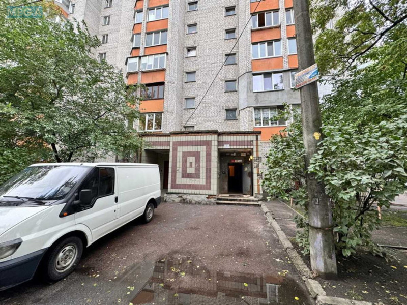 Продаж 3 кімнатної квартири (72/41/8), 9 пов. 10 пов. будинку, <a class="location-link" href="/kiev/" title="Недвижимость Київ">Київ</a>, <a class="location-link" href="/kiev/dneprovskij/" title="Недвижимость Дніпровський район">Дніпровський р-н</a>, Астраханская ул., 3 (изображение 14)
