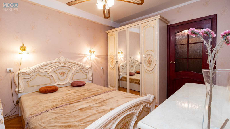 Оренда 2 кімнатної квартири, <a class="location-link" href="/kiev/" title="Недвижимость Київ">Київ</a>, <a class="location-link" href="/kiev/svyatoshinskij/" title="Недвижимость Святошинський район">Святошинський р-н</a>, Кулібіна вул., 6А (изображение 7)
