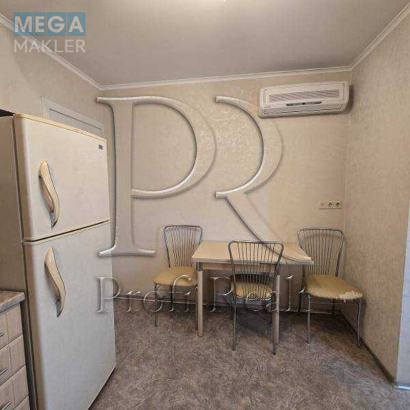 Продаж 3 кімнатної квартири (71/44/8), 9 пов. 16 пов. будинку, <a class="location-link" href="/kiev/" title="Недвижимость Київ">Київ</a>, <a class="location-link" href="/kiev/obolonskij/" title="Недвижимость Оболонський район">Оболонський р-н</a>, Героїв Дніпра вулиця, 38Г (изображение 15)