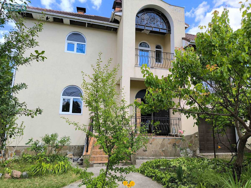 Продаж дома, 2 поверху, 350 кв.м, 6 кімнат, ділянка 8 соток, <a class="location-link" href="/nikolaevka-selo-kv-makarovskij-rajon/" title="Недвижимость Миколаївка">Миколаївка</a>, миколаївська (изображение 23)