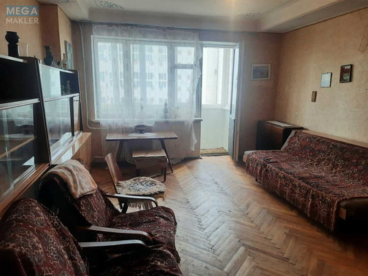 Продаж 2 кімнатної квартири (46,5/30,4/6,3), 8 пов. 9 пов. будинку, <a class="location-link" href="/kiev/" title="Недвижимость Київ">Київ</a>, <a class="location-link" href="/kiev/podolskij/" title="Недвижимость Подільський район">Подільський р-н</a>, Кирилівська вул., 127 (изображение 6)