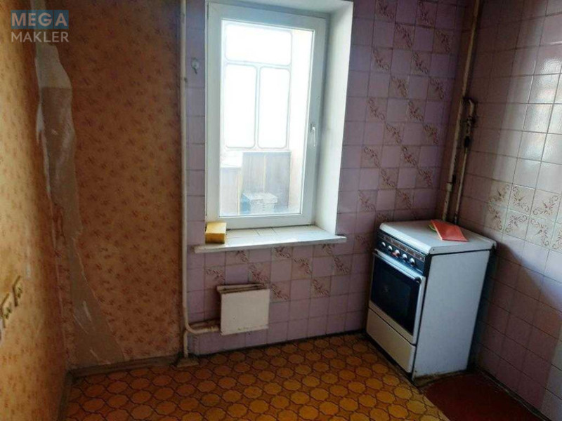 Продаж 1 кімнатної квартири (32/12/7), 9 пов. 10 пов. будинку, <a class="location-link" href="/kiev/" title="Недвижимость Київ">Київ</a>, <a class="location-link" href="/kiev/desnyanskij/" title="Недвижимость Деснянський район">Деснянський р-н</a>, Леоніда Бикова бульв., 7 (изображение 2)