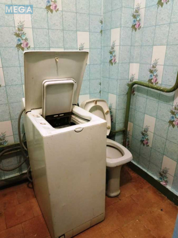 Продаж 1 кімнатної квартири (32/12/7), 9 пов. 10 пов. будинку, <a class="location-link" href="/kiev/" title="Недвижимость Київ">Київ</a>, <a class="location-link" href="/kiev/desnyanskij/" title="Недвижимость Деснянський район">Деснянський р-н</a>, Леоніда Бикова бульв., 7 (изображение 9)