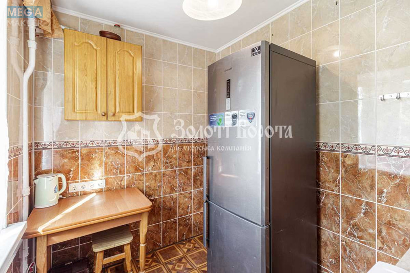 Продаж 1 кімнатної квартири (31/16,7/5,1), 5 пов. 5 пов. будинку, <a class="location-link" href="/kiev/" title="Недвижимость Київ">Київ</a>, <a class="location-link" href="/kiev/shevchenkovskij/" title="Недвижимость Шевченківський район">Шевченківський р-н</a>, Академіка Туполєва вул., 4а (изображение 8)