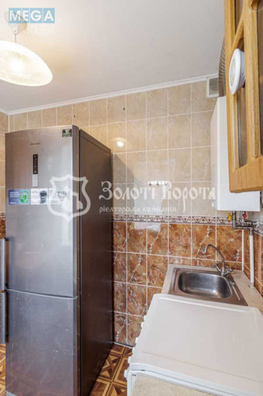 Продаж 1 кімнатної квартири (31/16,7/5,1), 5 пов. 5 пов. будинку, <a class="location-link" href="/kiev/" title="Недвижимость Київ">Київ</a>, <a class="location-link" href="/kiev/shevchenkovskij/" title="Недвижимость Шевченківський район">Шевченківський р-н</a>, Академіка Туполєва вул., 4а (изображение 9)