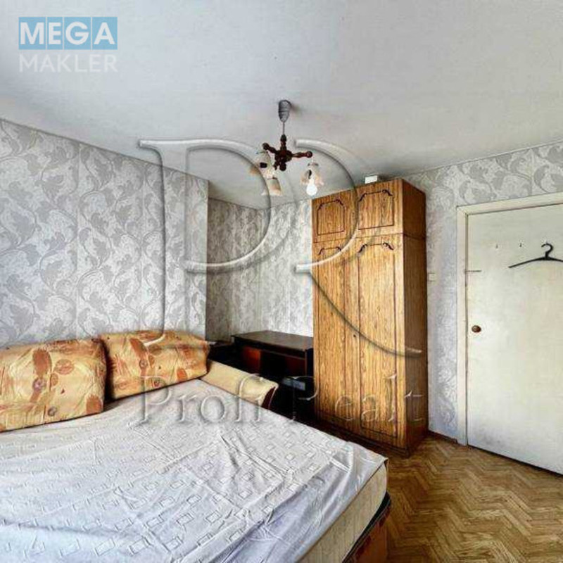 Продаж 2 кімнатної квартири (51/26/11), 3 пов. 10 пов. будинку, <a class="location-link" href="/kiev/" title="Недвижимость Київ">Київ</a>, <a class="location-link" href="/kiev/solomenskij/" title="Недвижимость Солом'янський район">Солом'янський р-н</a>, Миколи Голего вулиця, 7Б (изображение 9)