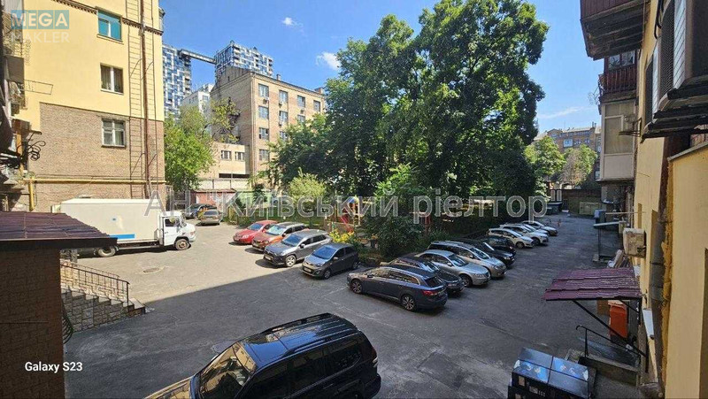 Продаж 2 кімнатної квартири (64,3/33/10,9), 5 пов. 7 пов. будинку, <a class="location-link" href="/kiev/" title="Недвижимость Київ">Київ</a>, <a class="location-link" href="/kiev/pecherskij/" title="Недвижимость Печерський район">Печерський р-н</a>, Велика Васильківська вул., 67/7 (изображение 22)