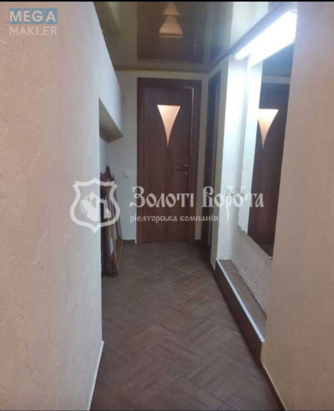 Продаж комерційної нерухомості, 140 кв.м, <a class="location-link" href="/kiev/" title="Недвижимость Київ">Київ</a>, <a class="location-link" href="/kiev/podolskij/" title="Недвижимость Подільський район">Подільський р-н</a>, Василя Порика просп., 7б (изображение 8)