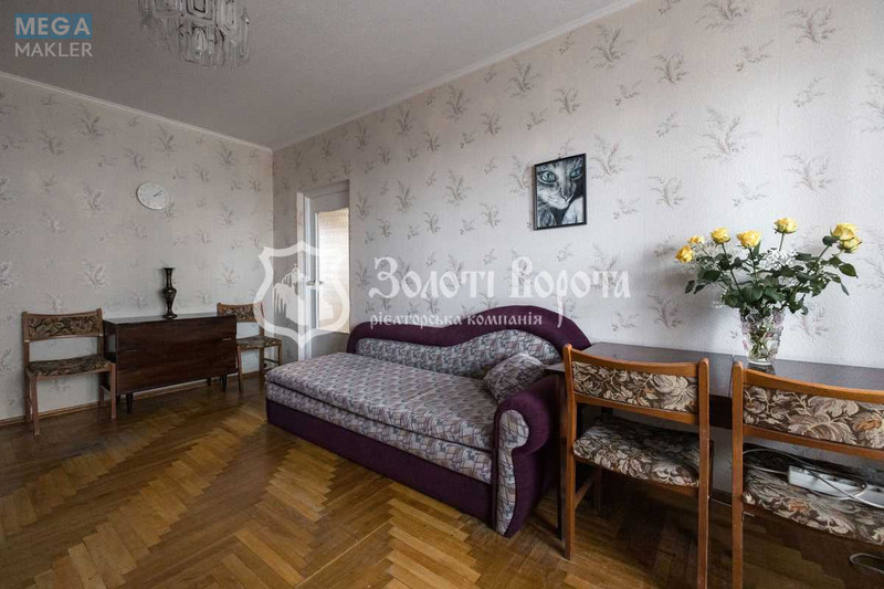 Продаж 3 кімнатної квартири (73/42/8,3), 17 пов. 18 пов. будинку, <a class="location-link" href="/kiev/" title="Недвижимость Київ">Київ</a>, <a class="location-link" href="/kiev/desnyanskij/" title="Недвижимость Деснянський район">Деснянський р-н</a>, Володимира Маяковського просп., 1а (изображение 8)